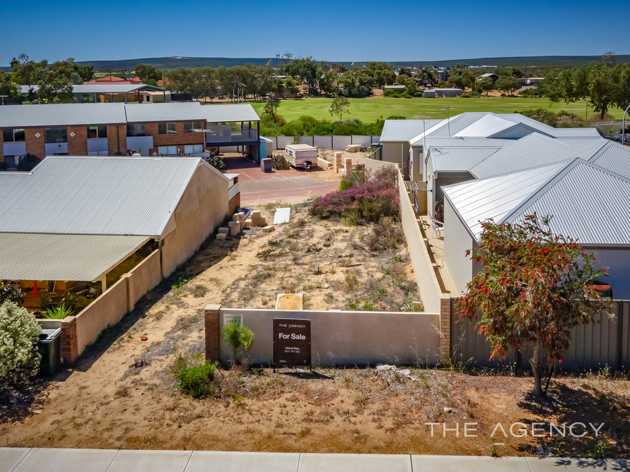 31 Glass St, Kalbarri, WA 6536