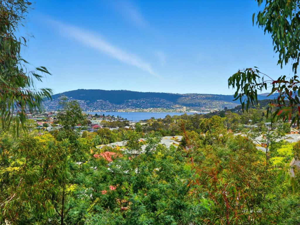 35 Wassell Pl, Lindisfarne, TAS 7015