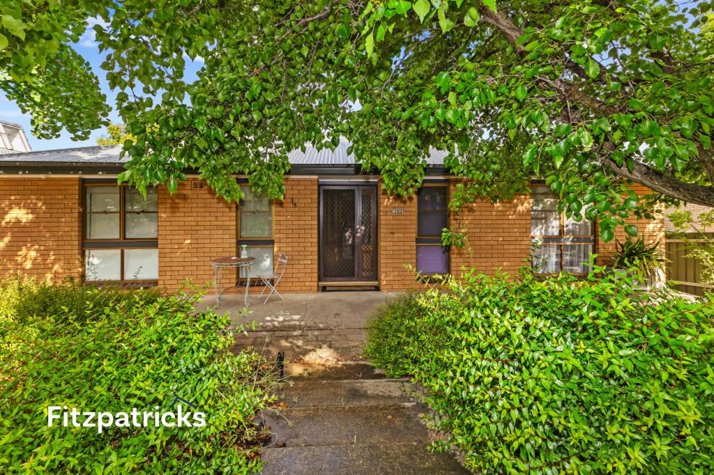 35 Panorama St, Kooringal, NSW 2650