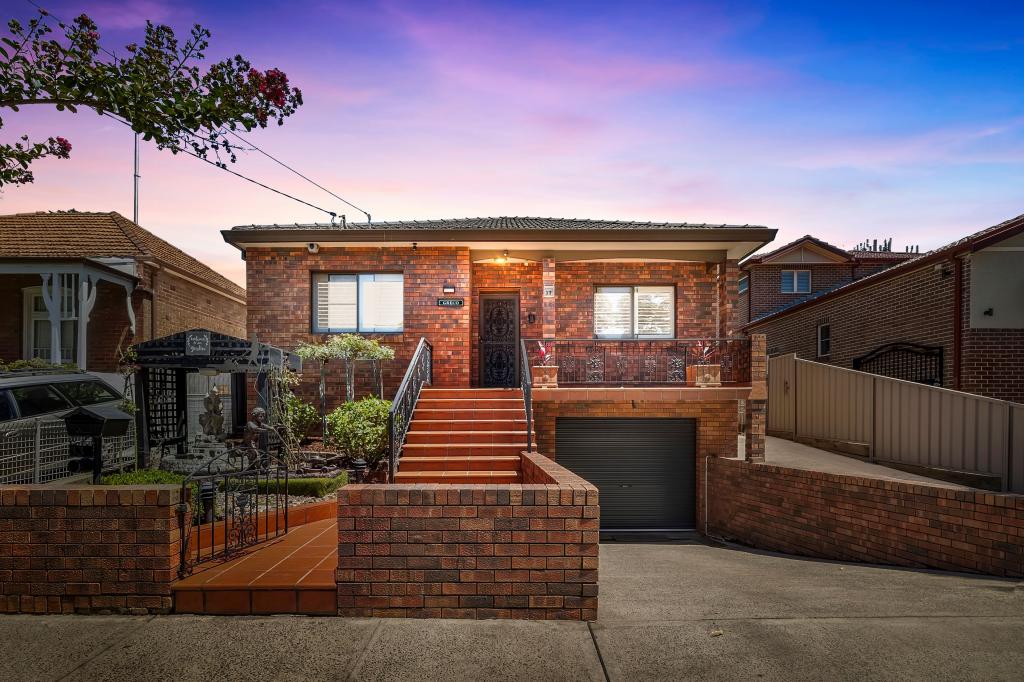 33 Beaumaris St, Enfield, NSW 2136