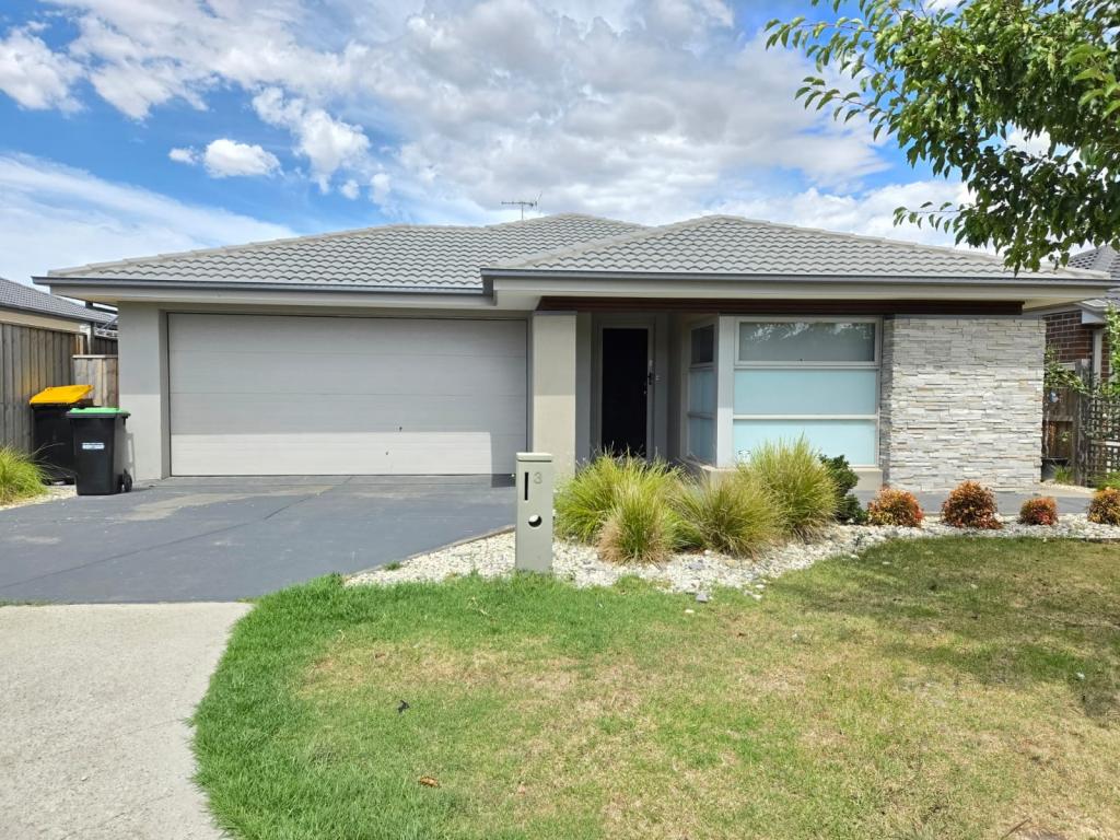 3 Rill Ct, Beveridge, VIC 3753