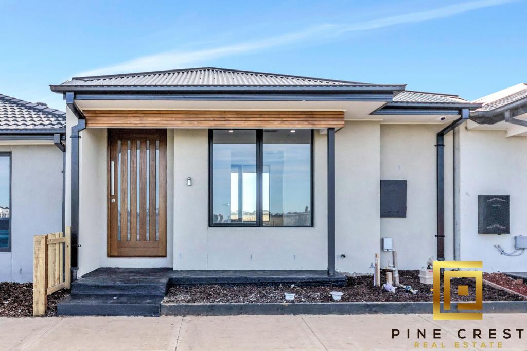 5 MICROPORA DR, WYNDHAM VALE, VIC 3024