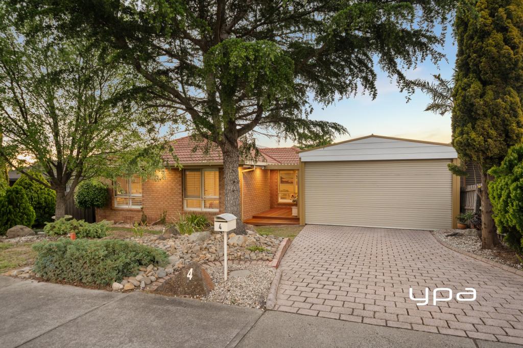 4 Sandleford Ct, Sunbury, VIC 3429