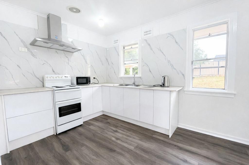 35 Coonong St, Busby, NSW 2168