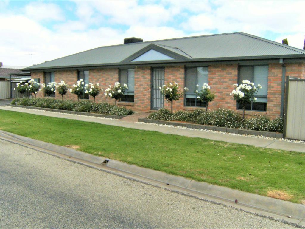 60 Coronation Ave, Swan Hill, VIC 3585