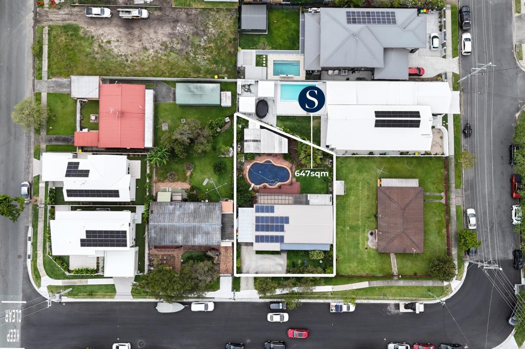 6 Banjo St, Burleigh Heads, QLD 4220