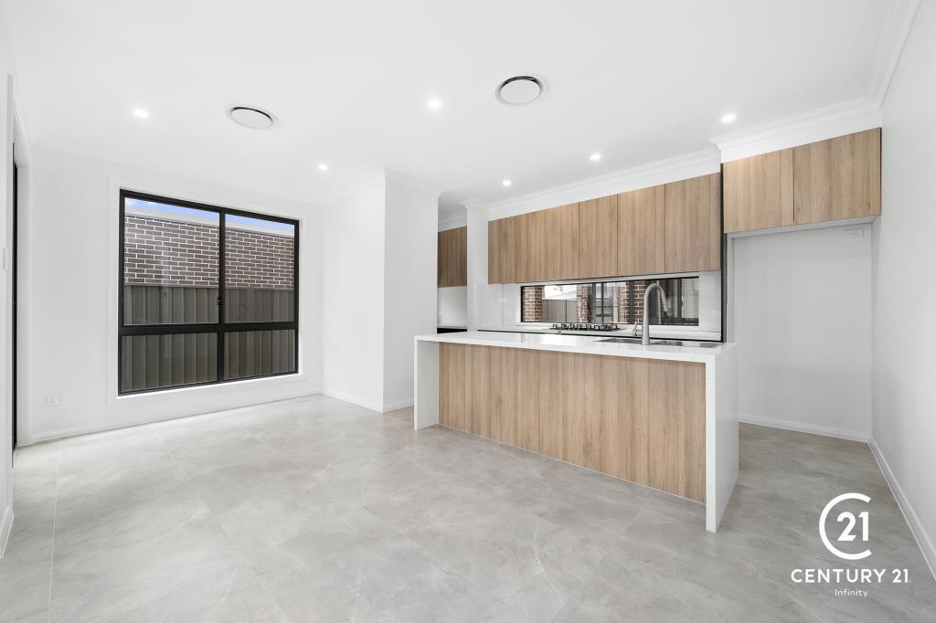 66 Twenty Eighth Ave, Austral, NSW 2179