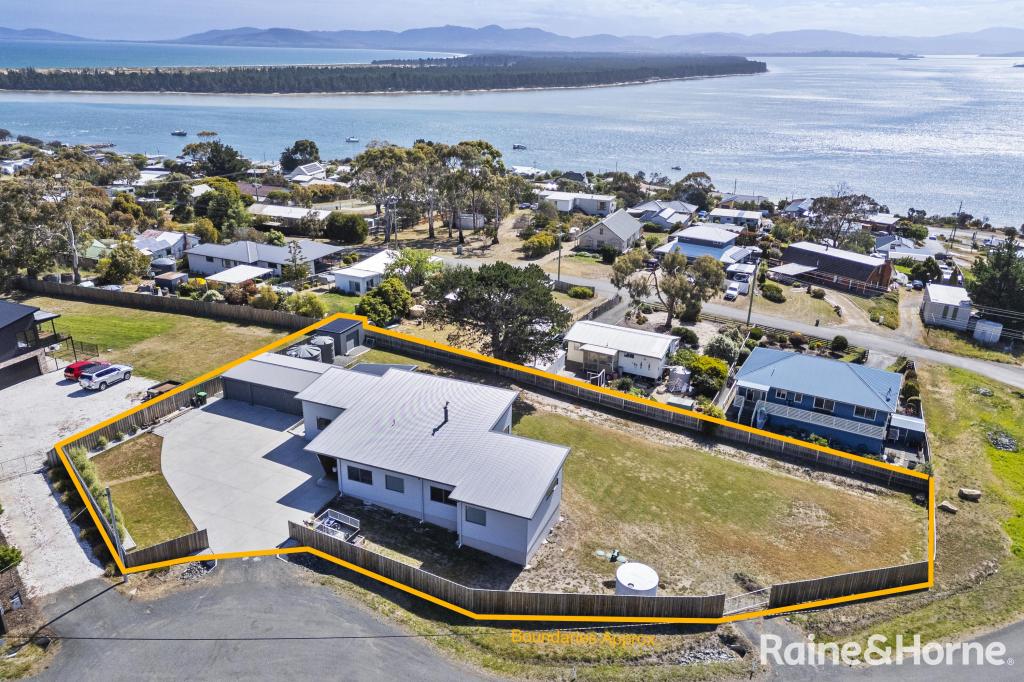 1 Deakin Ct, Lewisham, TAS 7173