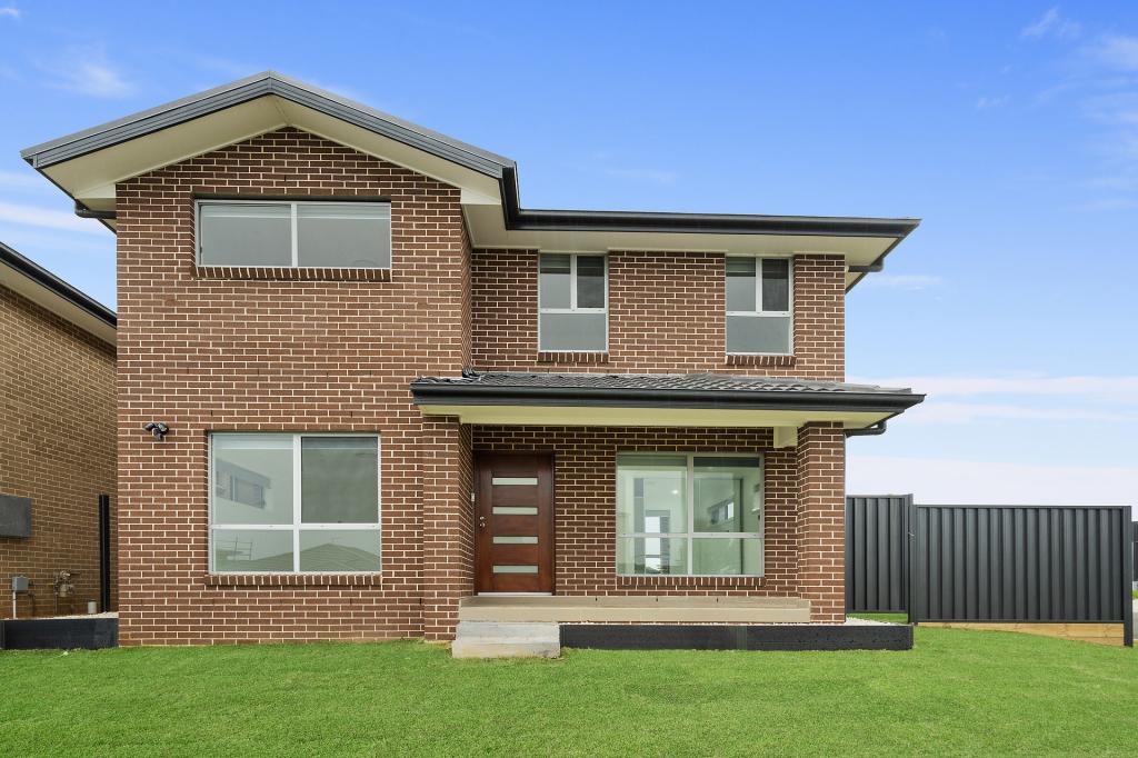 18 Bluebell Cres, Spring Farm, NSW 2570