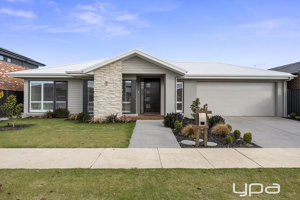 7 WEDGE CCT, INVERMAY PARK, VIC 3350