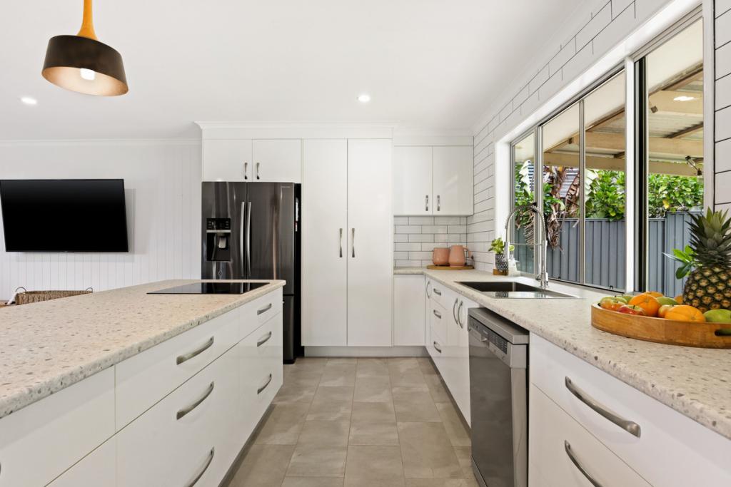 23 Kokoda Ave, Bli Bli, QLD 4560