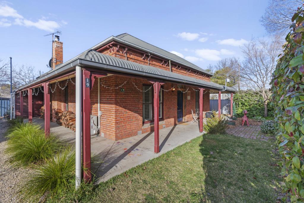 19 Anderson St, Euroa, VIC 3666