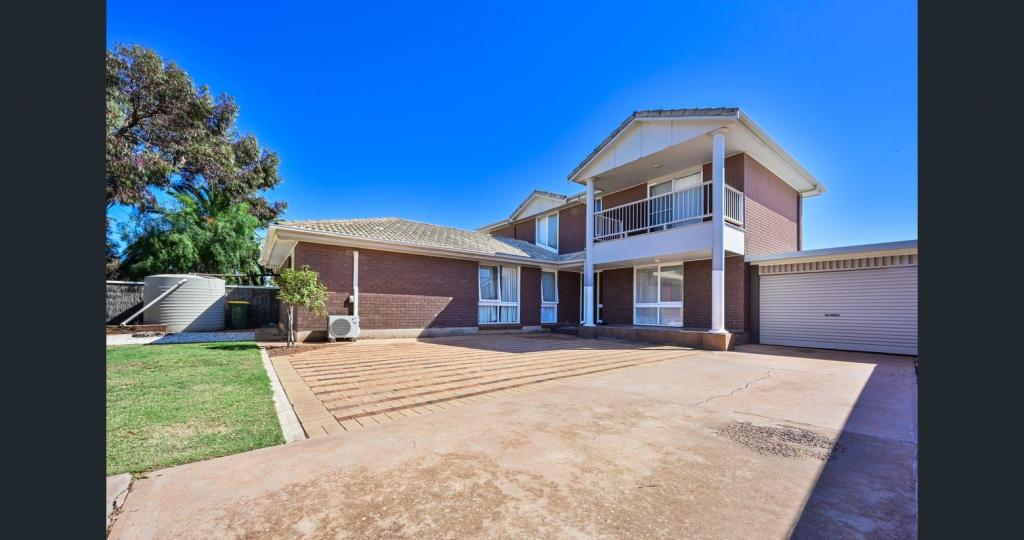 38 Flinders Ave, Whyalla Stuart, SA 5608