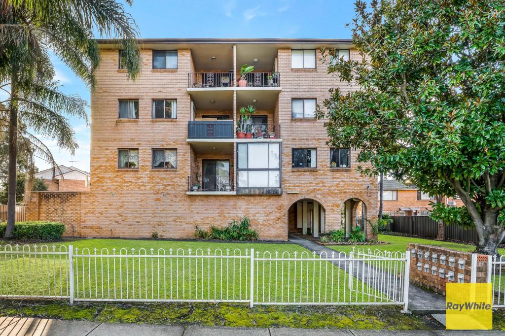 8/9-11 WILDE ST, CARRAMAR, NSW 2163