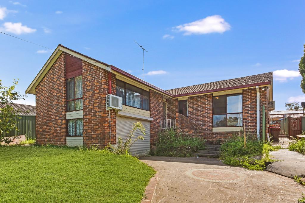 8 Dubbo St, Quakers Hill, NSW 2763