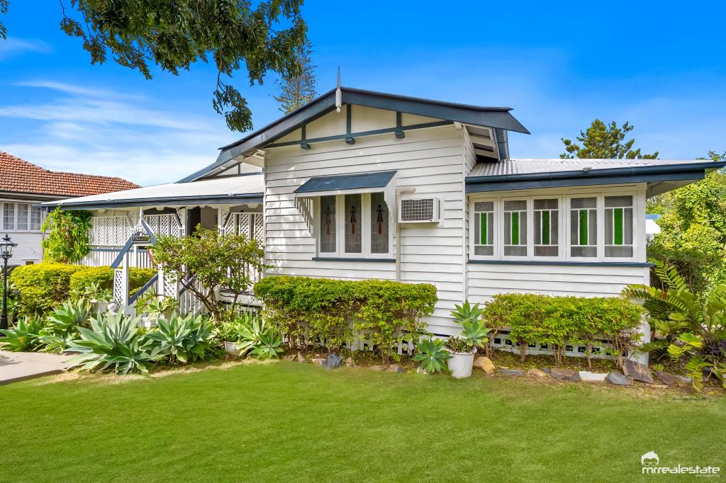 1 Bellevue Tce, The Range, QLD 4700