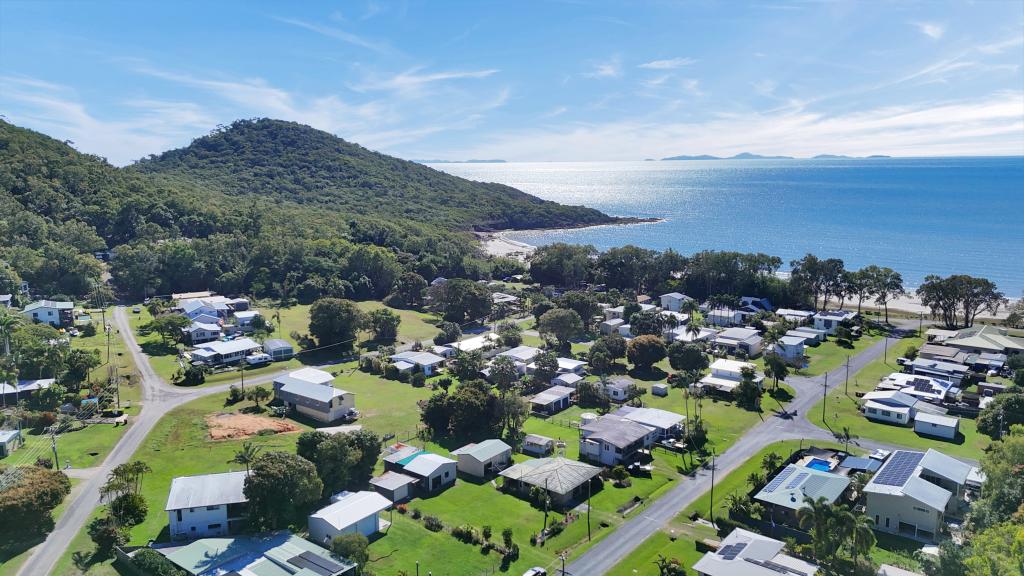 14 Milkins St, Ball Bay, QLD 4741