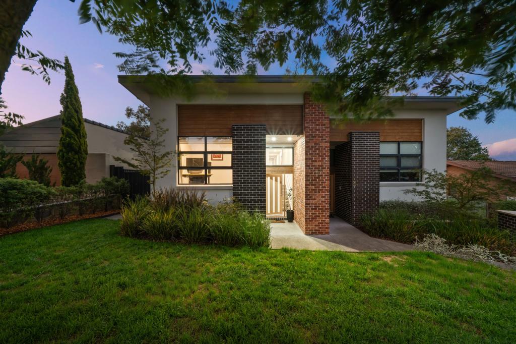 11a Bambridge St, Weetangera, ACT 2614