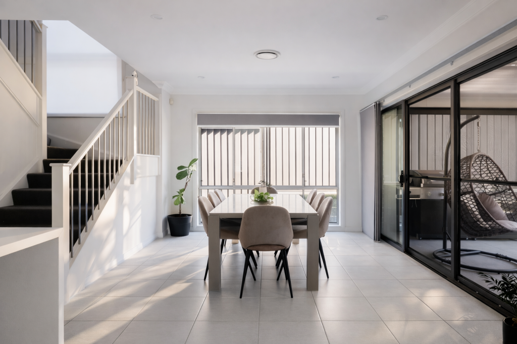 18 ROSS PL, NORTH KELLYVILLE, NSW 2155