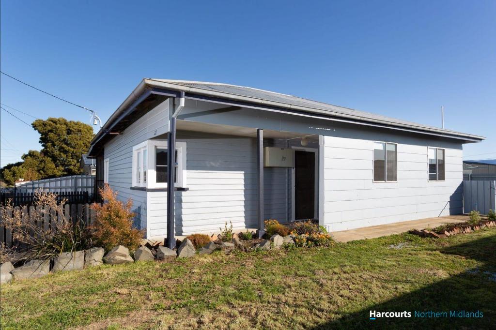 22 Charles St, Cressy, TAS 7302