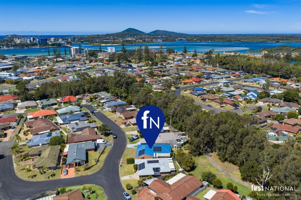 18 LACHLAN AVE, TUNCURRY, NSW 2428