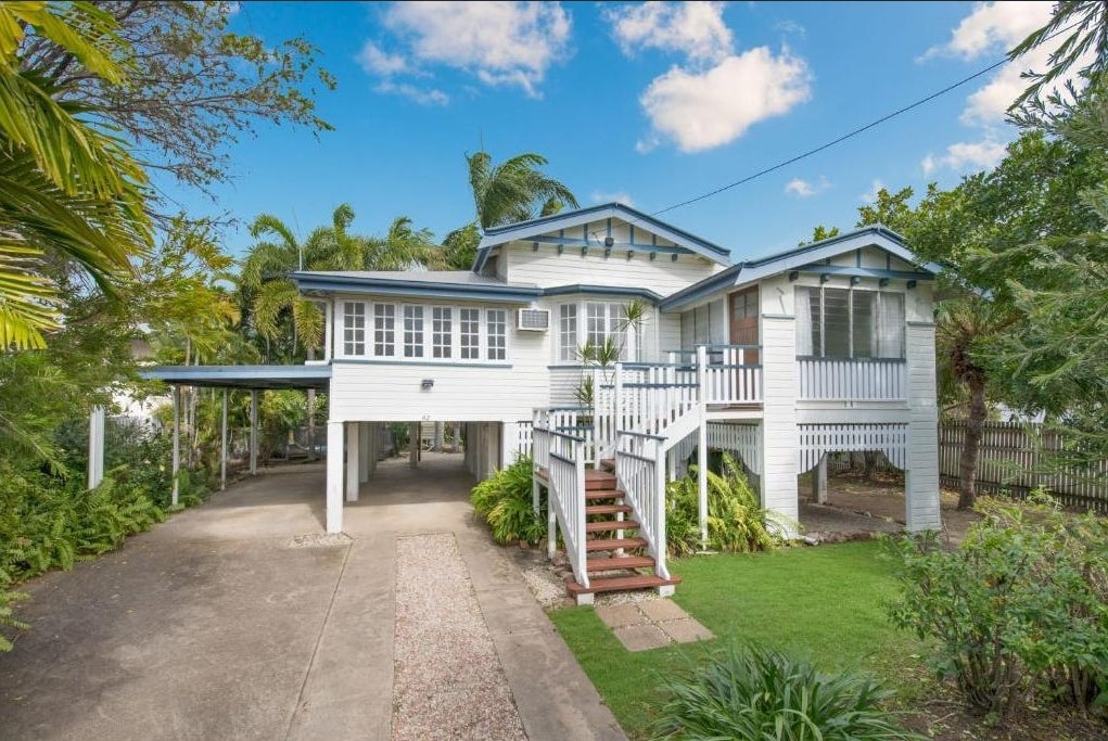82 Cook St, North Ward, QLD 4810
