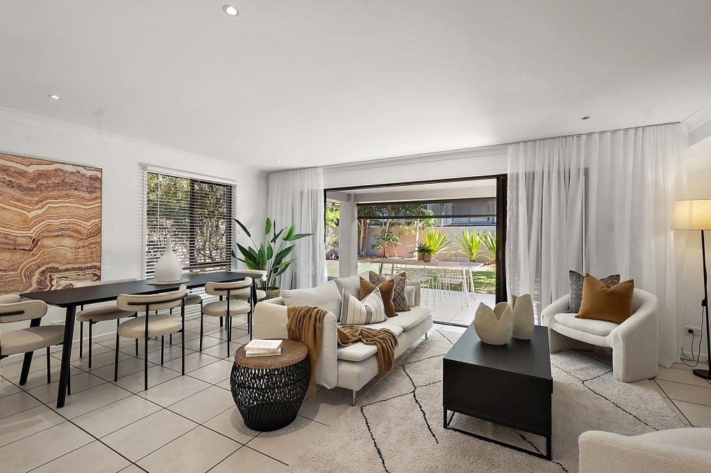 1/1 Silvermaple St, Robina, QLD 4226