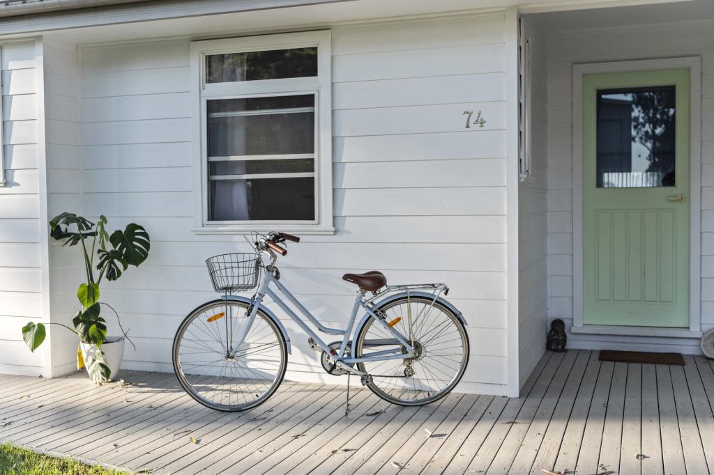 74 Garside Rd, Mollymook Beach, NSW 2539