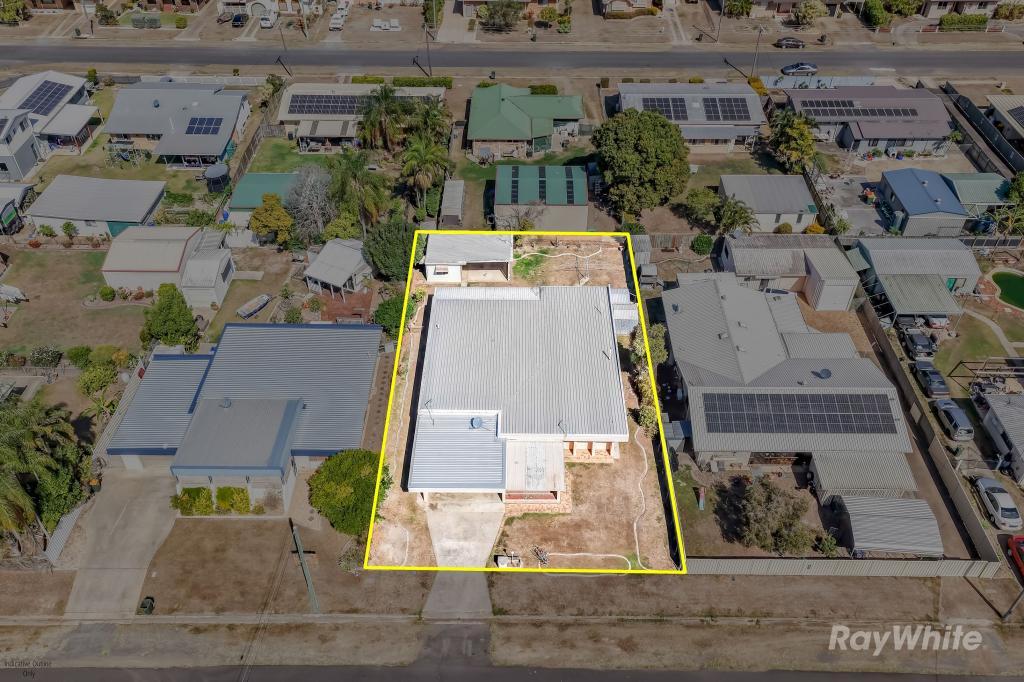 6 Lucas St, Kepnock, QLD 4670