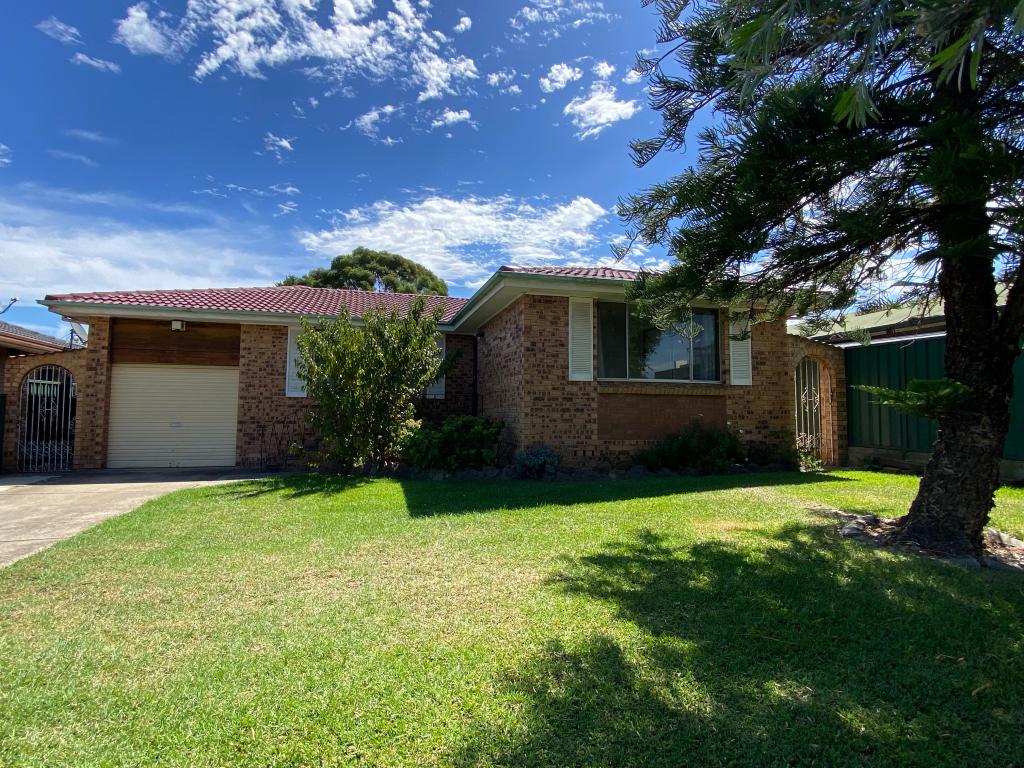 12 Rossetti St, Wetherill Park, NSW 2164