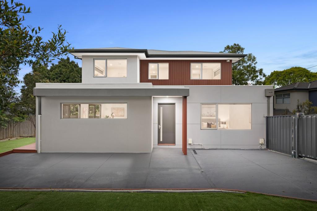 134 WARRANDYTE RD, RINGWOOD, VIC 3134