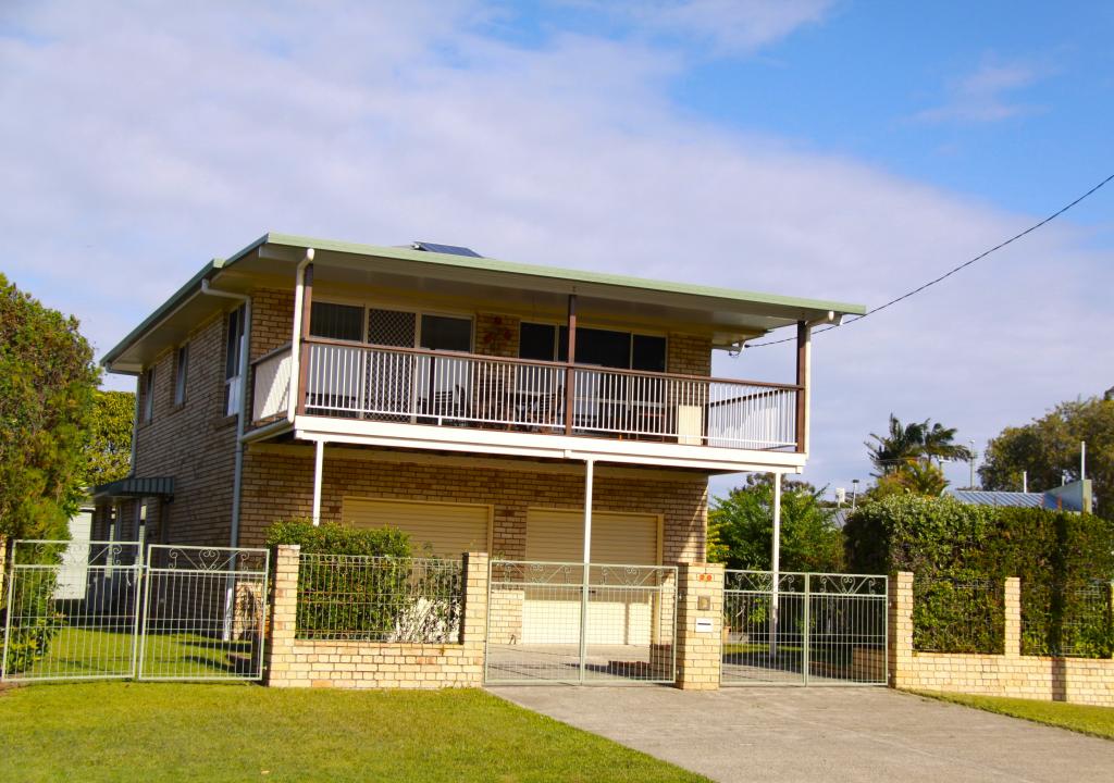20 First Ave, Toorbul, QLD 4510