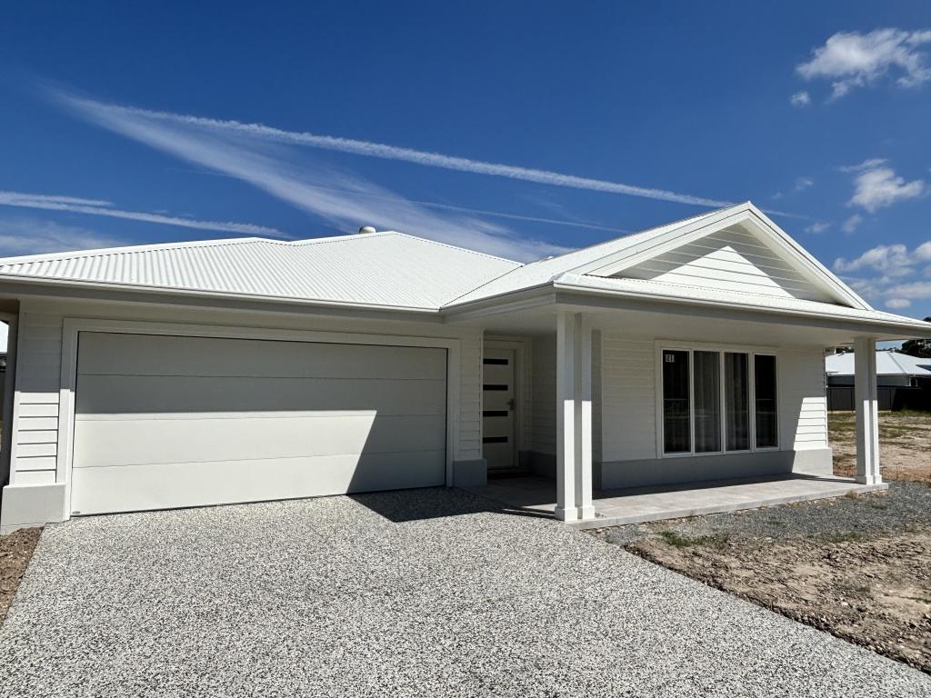 21 Mangrove View, Moonee Beach, NSW 2450