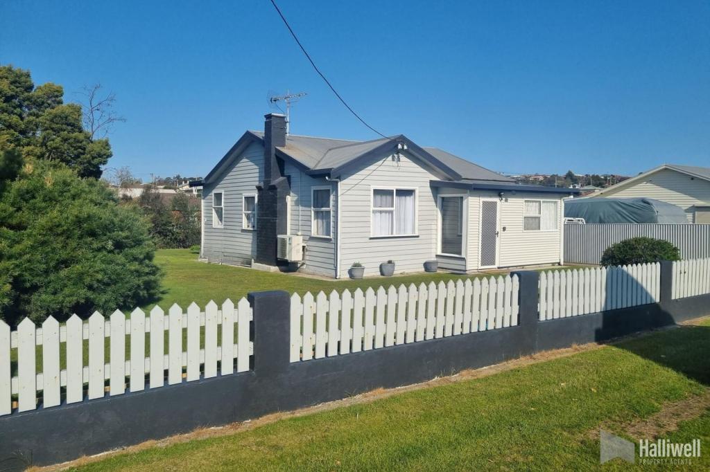 131 David St, East Devonport, TAS 7310