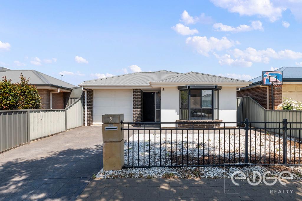 5 Torrens St, Andrews Farm, SA 5114