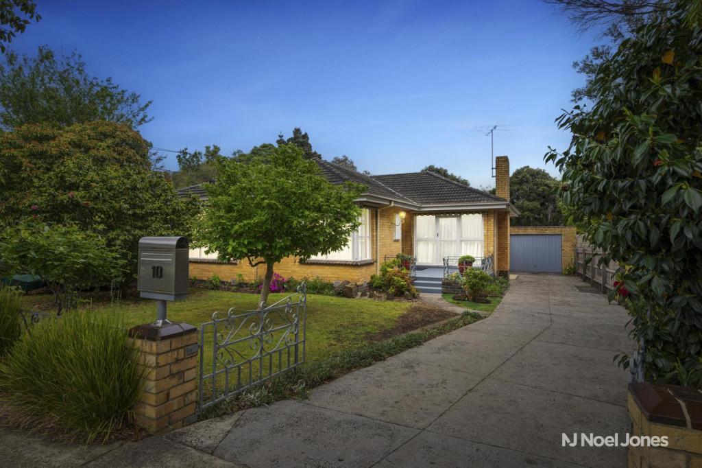 10 Laurence Gr, Ringwood East, VIC 3135