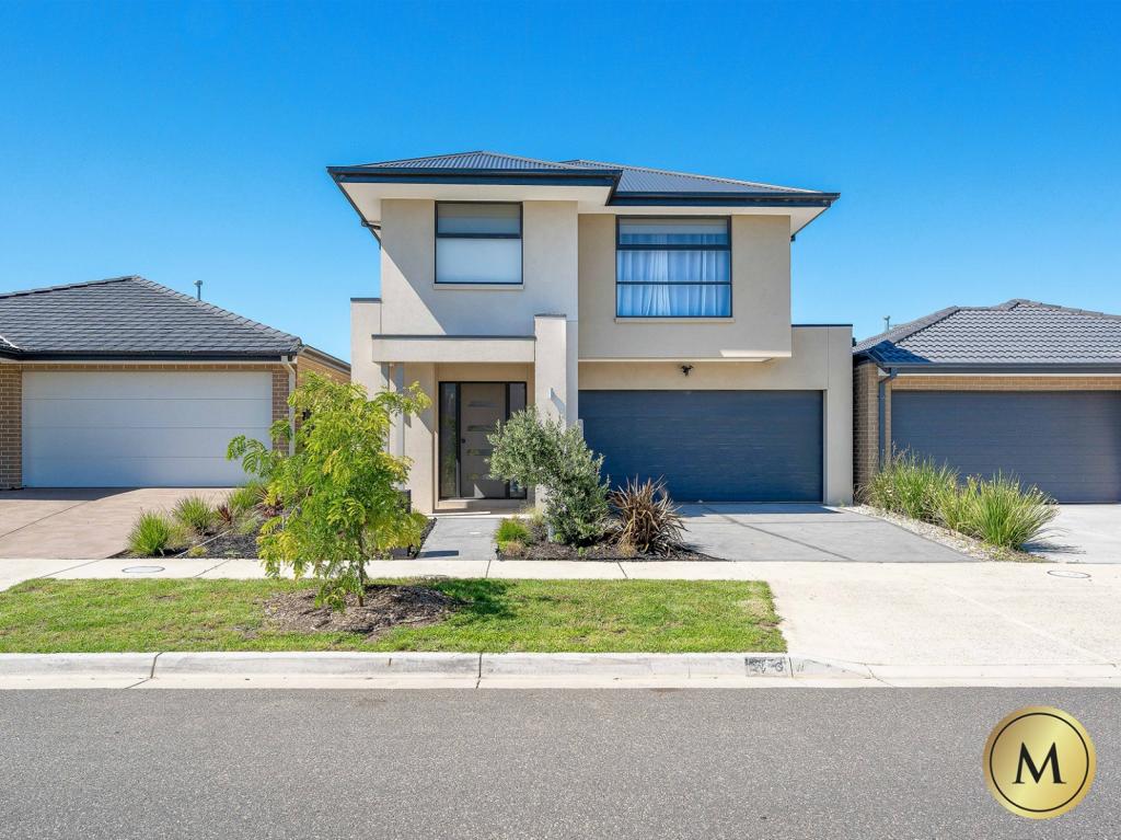 5 Pamir Cct, Clyde North, VIC 3978