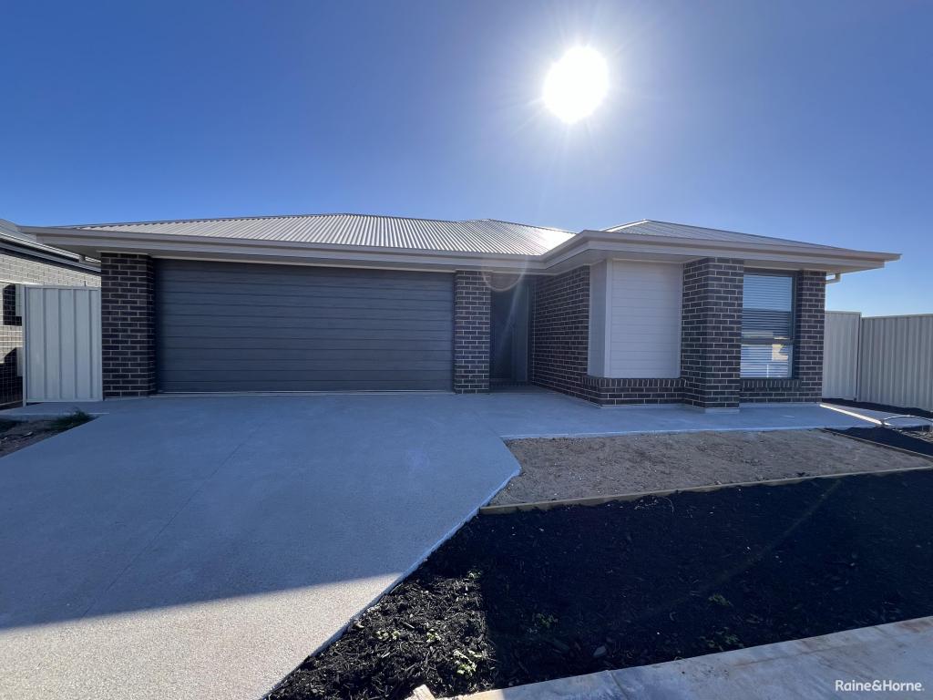 9 Farmer Rd, Munno Para West, SA 5115