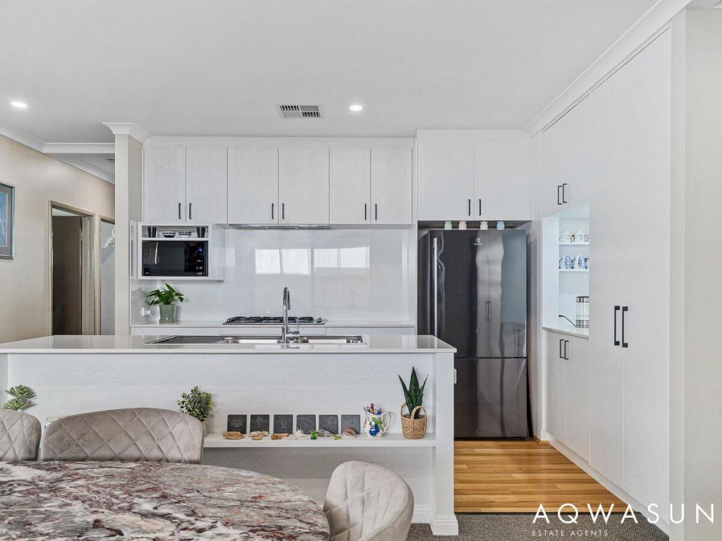 7 Perrinvale Loop, Golden Bay, WA 6174