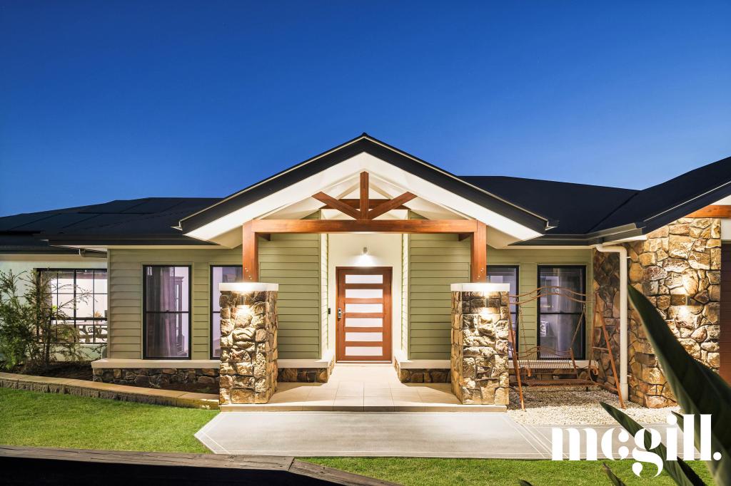 12 Alexander St, Walloon, QLD 4306