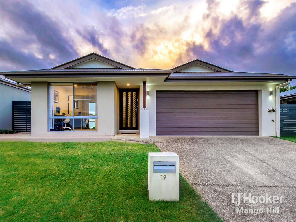 19 Parkhaven St, Mango Hill, QLD 4509