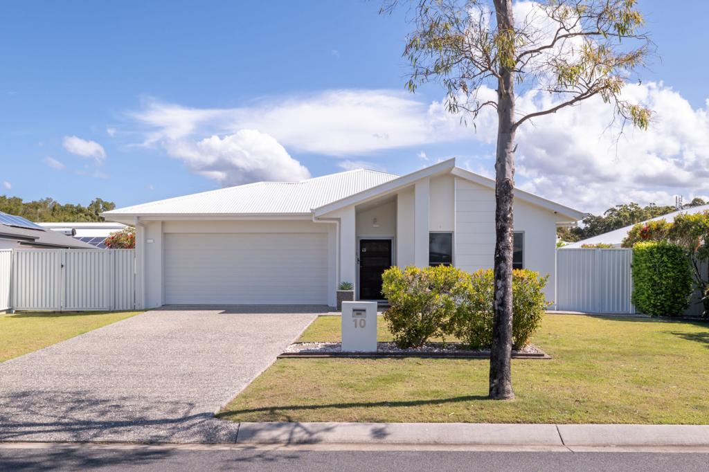 10 Sylvie St, Pelican Waters, QLD 4551