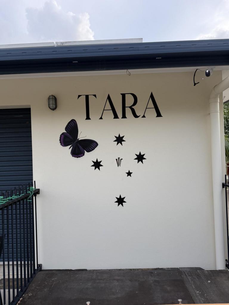 21 Beth Ct, Cannonvale, QLD 4802