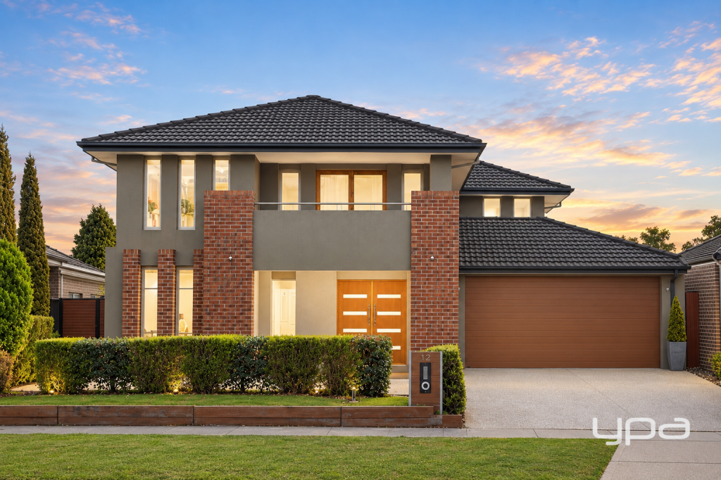 12 Wattle Tree Dr, Point Cook, VIC 3030
