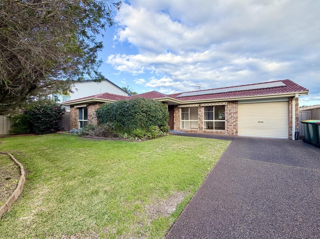 4 Lambton Cl, Salamander Bay, NSW 2317