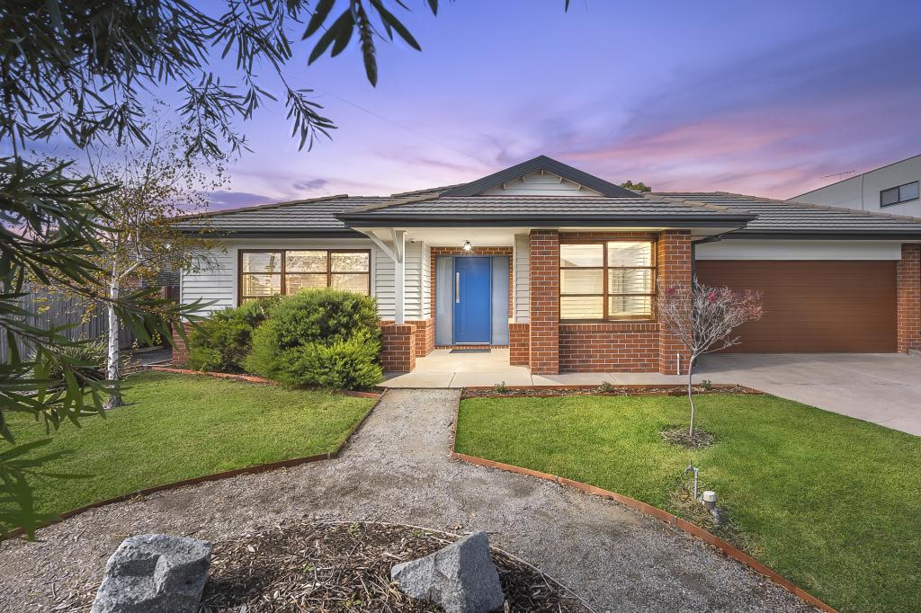 14 Martain Ave, Lara, VIC 3212