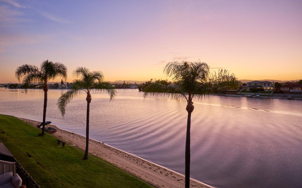 19/17-21 Duet Dr, Mermaid Waters, QLD 4218