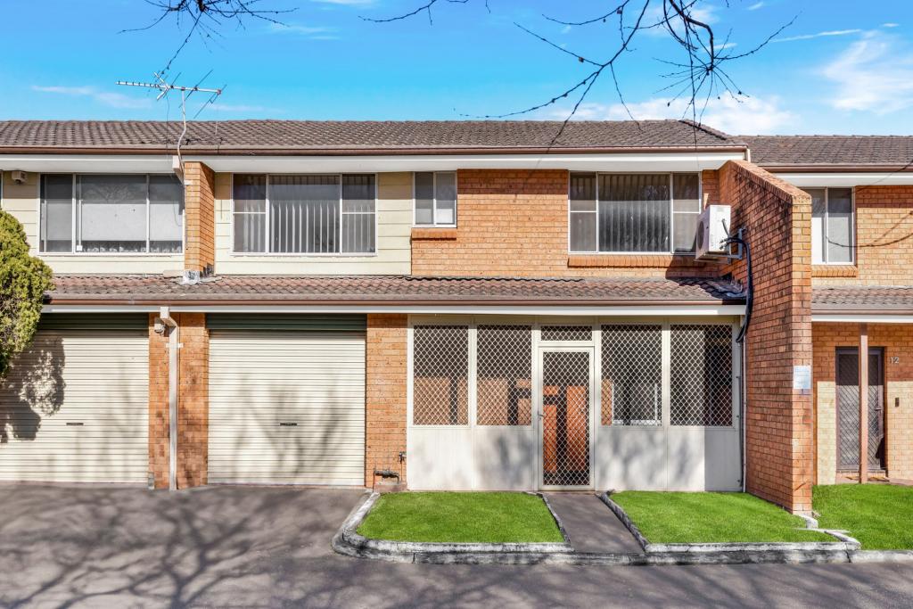 13/1 Schiller Pl, Emerton, NSW 2770