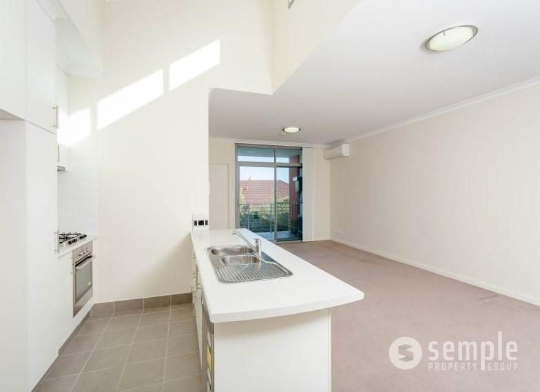 4/31 Malata Cres, Success, WA 6164