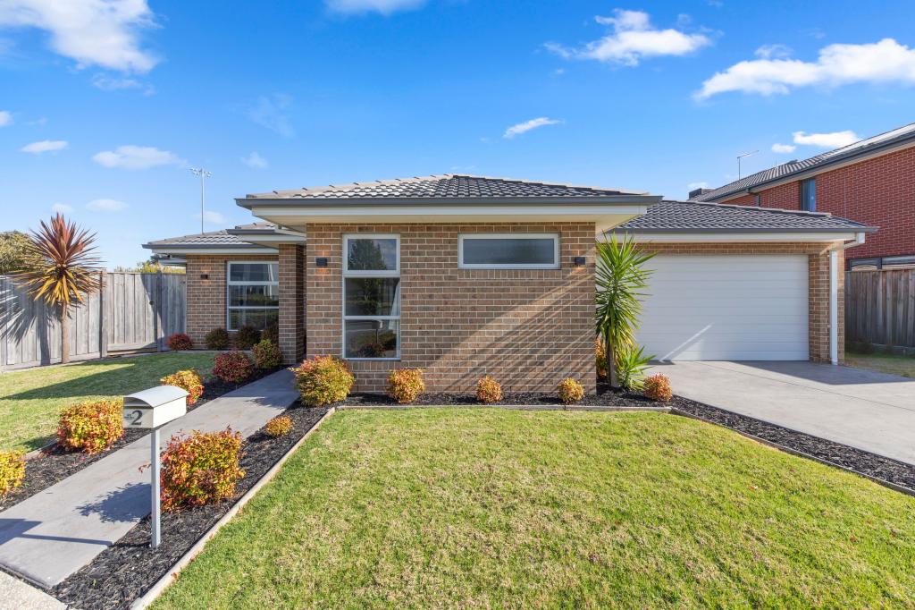 2 Hampstead St, Pakenham, VIC 3810